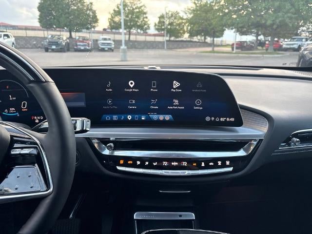 2024 Cadillac LYRIQ Sport
