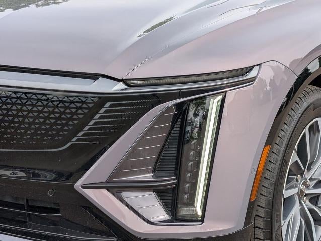 2024 Cadillac LYRIQ Sport