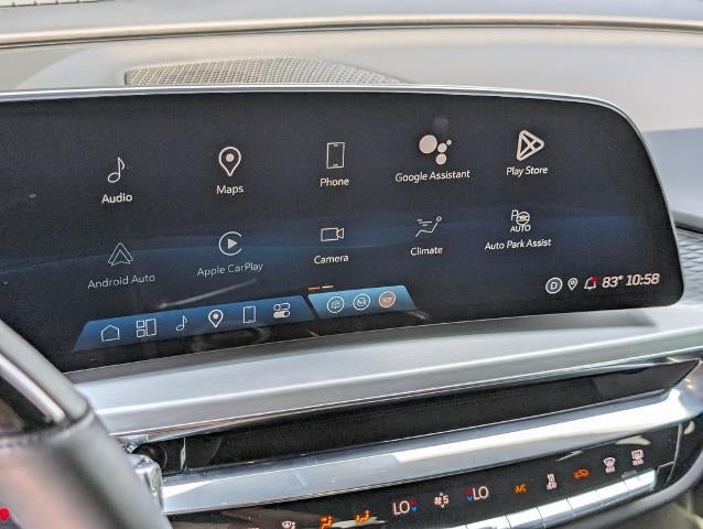 2024 Cadillac LYRIQ Sport