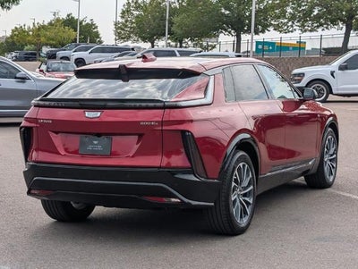 2024 Cadillac LYRIQ Sport