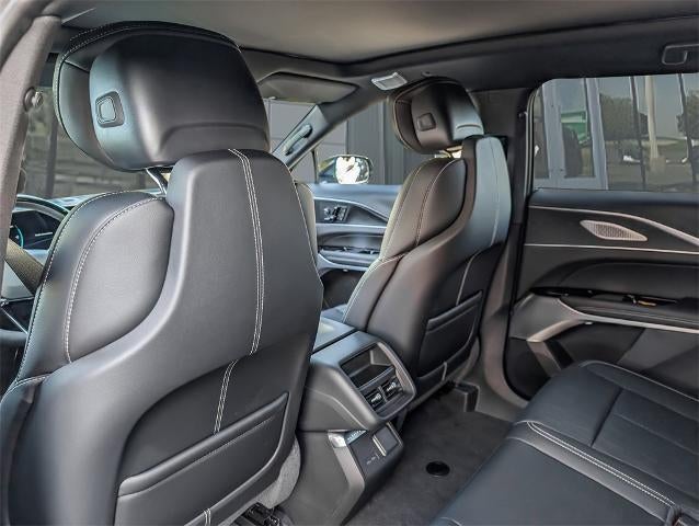 2026 Cadillac LYRIQ Premium Sport