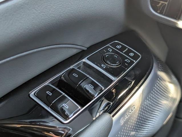 2026 Cadillac LYRIQ Premium Sport