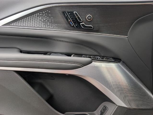 2027 Cadillac LYRIQ Signature Sport