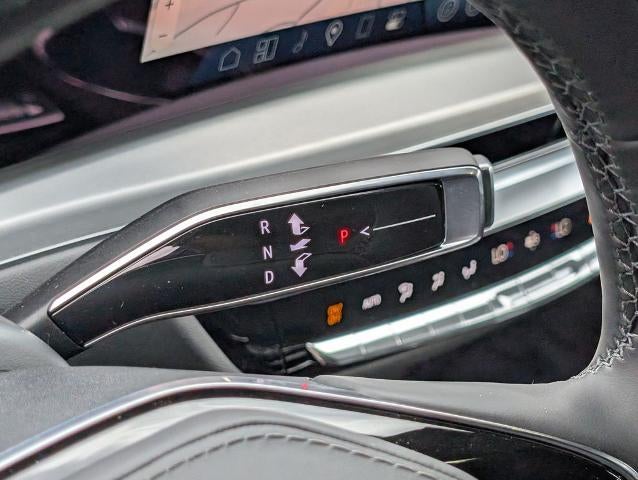 2027 Cadillac LYRIQ Signature Sport