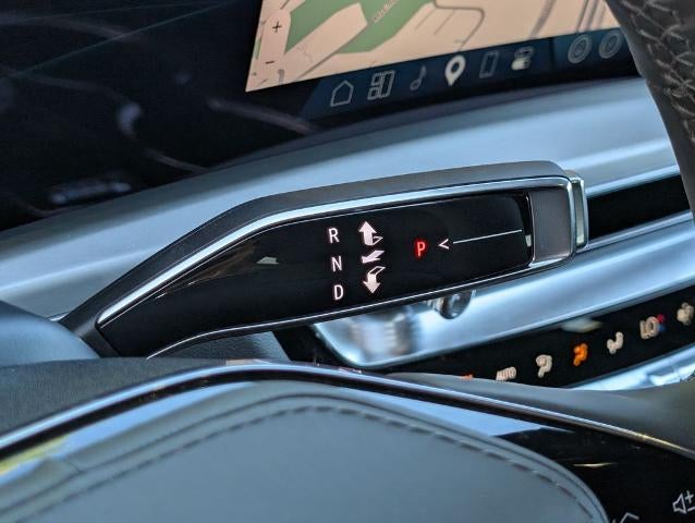 2027 Cadillac LYRIQ Signature Sport