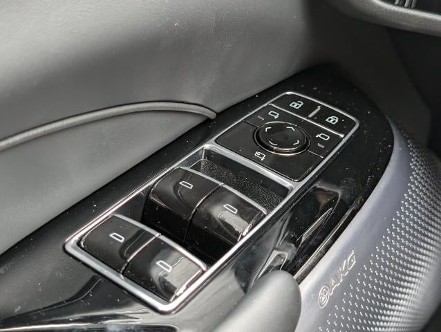 2027 Cadillac LYRIQ Signature Sport