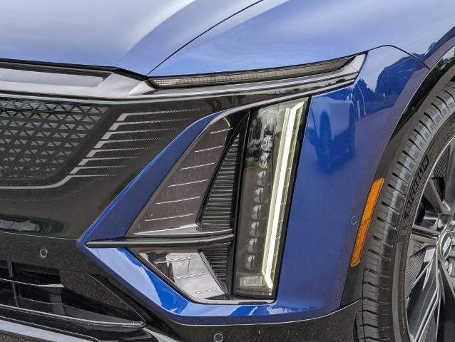 2027 Cadillac LYRIQ Signature Sport