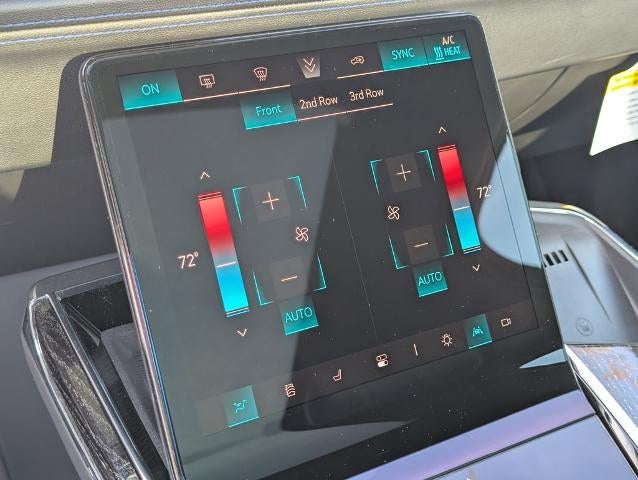 2026 Cadillac ESCALADE IQL Sport