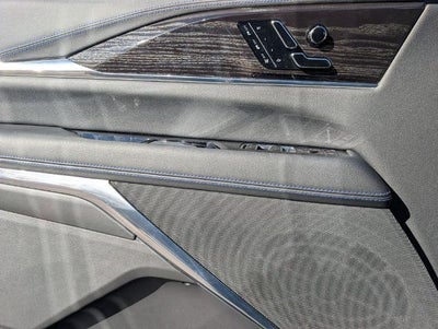 2026 Cadillac ESCALADE IQL Sport