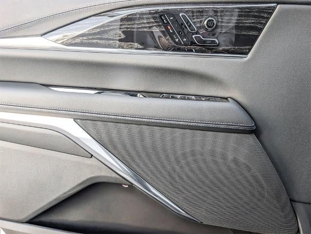 2026 Cadillac ESCALADE IQL Sport