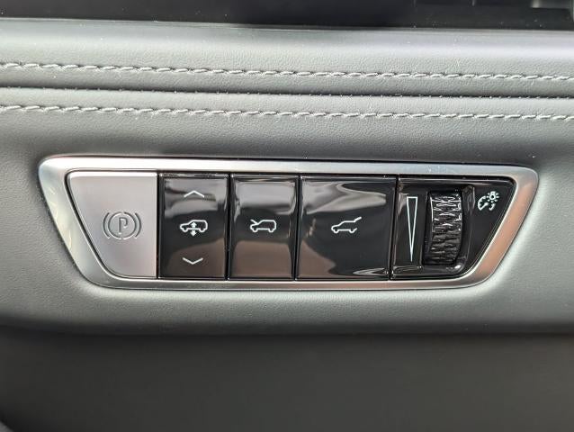 2026 Cadillac ESCALADE IQL Premium Sport