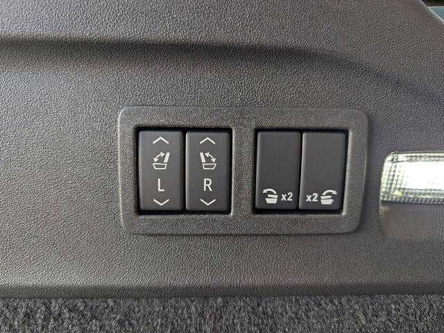 2026 Cadillac ESCALADE IQL Premium Sport