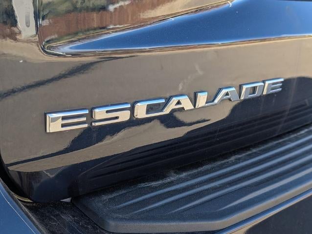2022 Cadillac Escalade Luxury