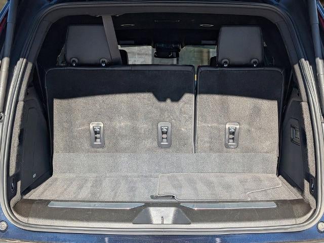 2022 Cadillac Escalade Luxury