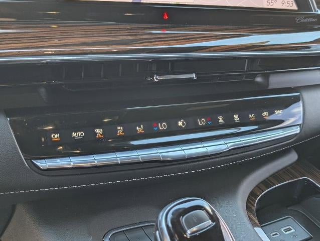 2022 Cadillac Escalade Luxury