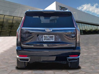 2022 Cadillac Escalade Luxury
