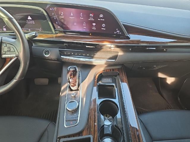 2022 Cadillac Escalade 4WD Luxury