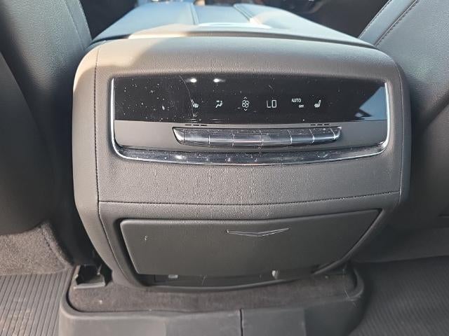 2022 Cadillac Escalade 4WD Luxury