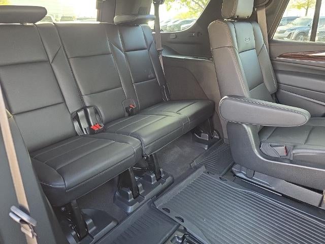 2022 Cadillac Escalade 4WD Luxury