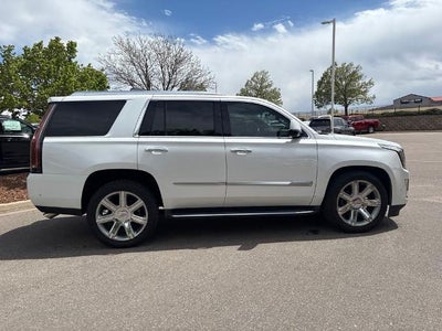 2019 Cadillac Escalade 4WD Luxury
