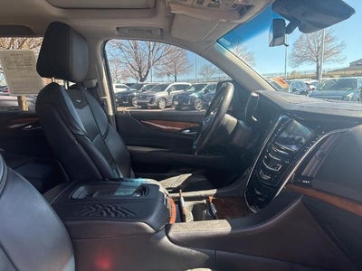 2017 Cadillac Escalade 4WD Luxury