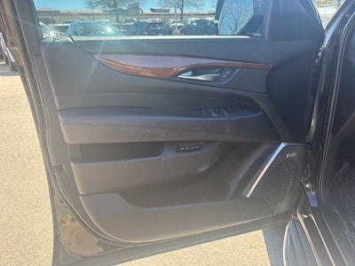 2017 Cadillac Escalade 4WD Luxury