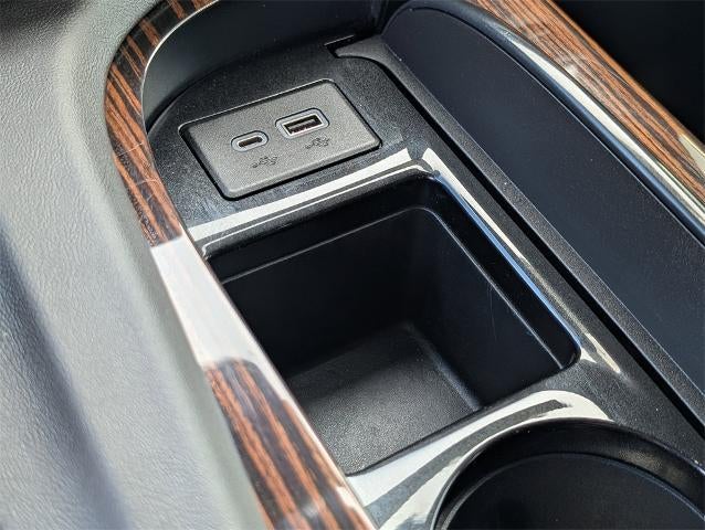 2023 Cadillac Escalade 4WD Premium Luxury