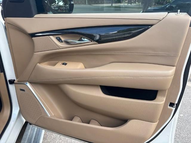 2019 Cadillac Escalade 4WD Platinum