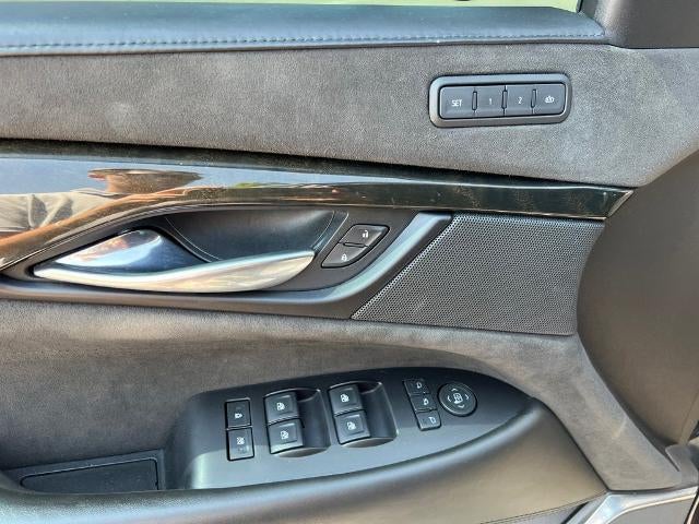 2020 Cadillac Escalade 4WD Platinum