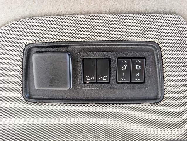 2022 Cadillac Escalade Premium Luxury Platinum