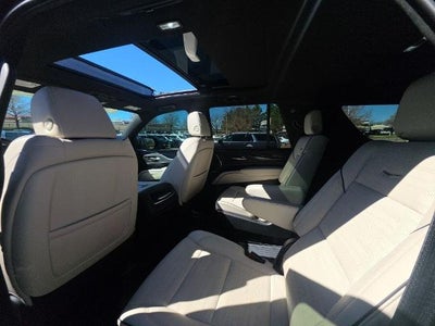 2024 Cadillac Escalade 4WD Sport