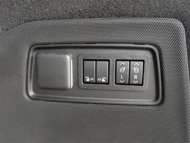 2022 Cadillac Escalade 4WD Sport Platinum