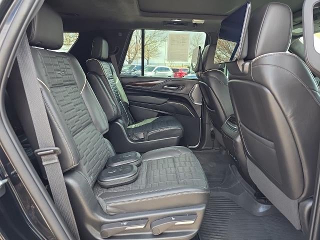 2022 Cadillac Escalade 4WD Sport Platinum