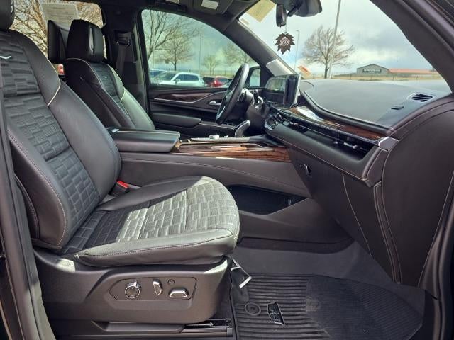 2022 Cadillac Escalade 4WD Sport Platinum