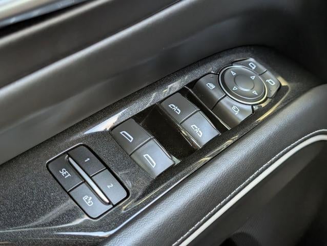 2022 Cadillac Escalade 4WD Sport Platinum