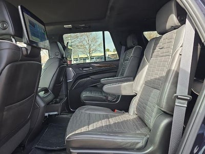 2023 Cadillac Escalade 4WD Sport Platinum