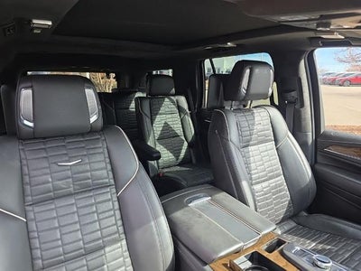 2023 Cadillac Escalade 4WD Sport Platinum