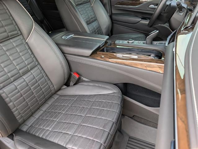 2024 Cadillac Escalade 4WD Sport Platinum