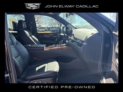 2023 Cadillac Escalade 4WD Sport Platinum