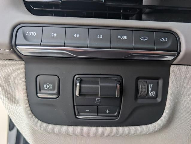 2024 Cadillac Escalade 4WD Sport Platinum