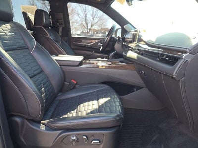 2024 Cadillac Escalade 4WD Sport Platinum