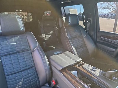 2024 Cadillac Escalade 4WD Sport Platinum