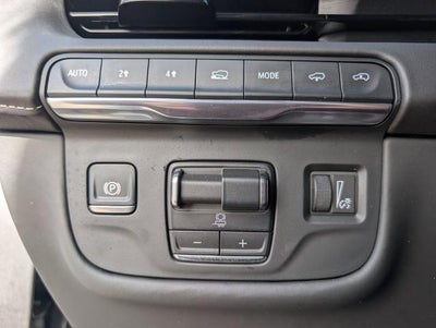 2024 Cadillac Escalade 4WD Sport Platinum