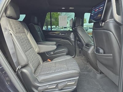 2023 Cadillac Escalade 4WD Sport Platinum