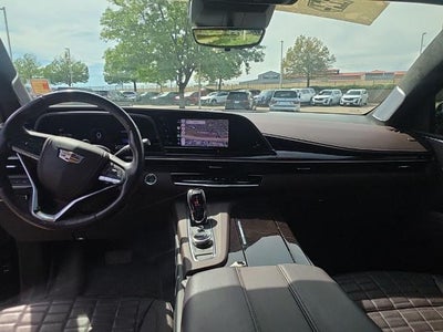2023 Cadillac Escalade 4WD Sport Platinum