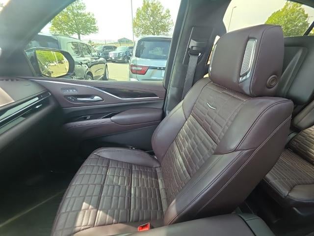 2023 Cadillac Escalade 4WD Sport Platinum
