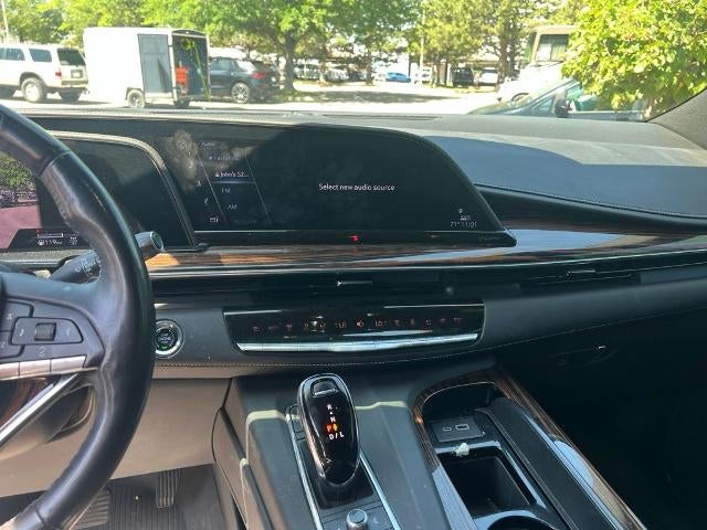 2023 Cadillac Escalade ESV 4WD Premium Luxury
