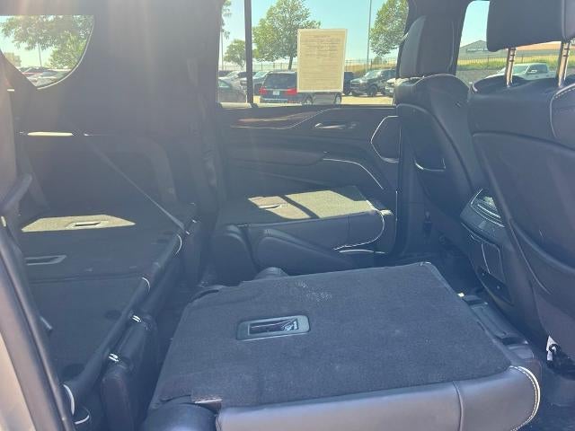 2023 Cadillac Escalade ESV 4WD Premium Luxury