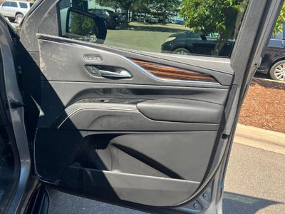 2023 Cadillac Escalade ESV 4WD Premium Luxury