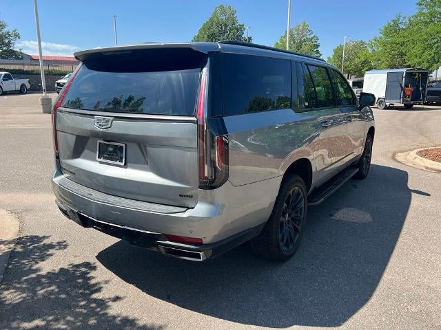2023 Cadillac Escalade ESV 4WD Premium Luxury